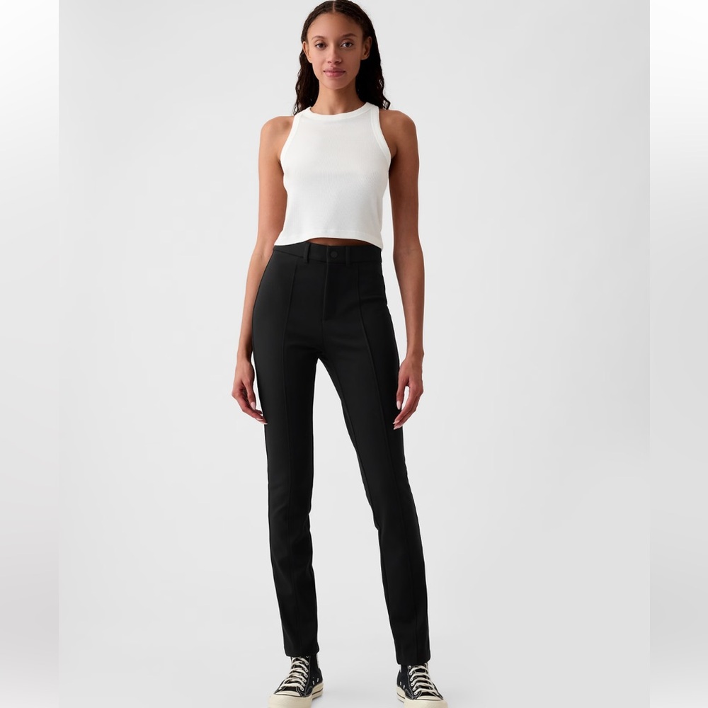 NEW Black high rise Gap skinny pant in size 12